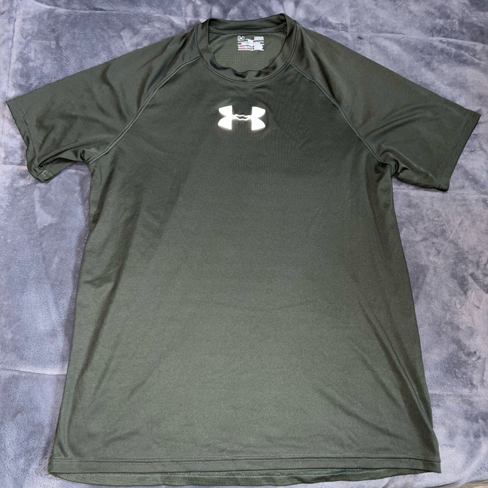 Under armor Tshirt